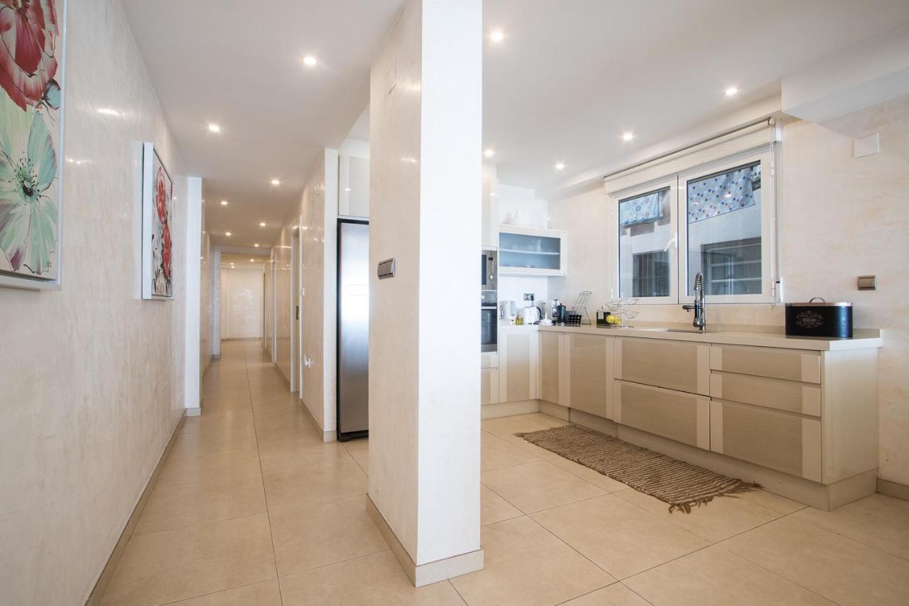 First Line Luxury Apartments Alicante Eksteriør bilde